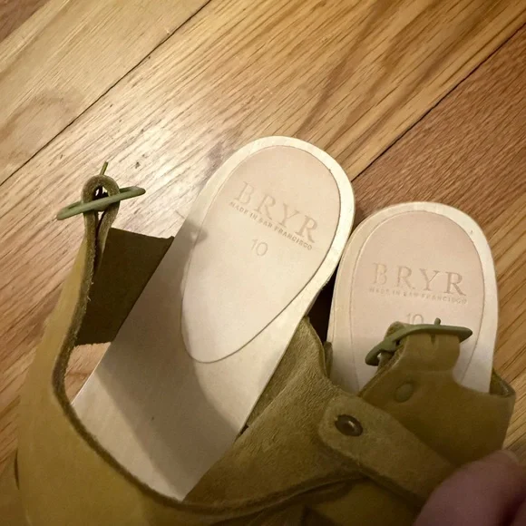 BRYR 🦋 Maya Clog Sandals in Fennel Size 10 / 40 - Picture 4 of 6